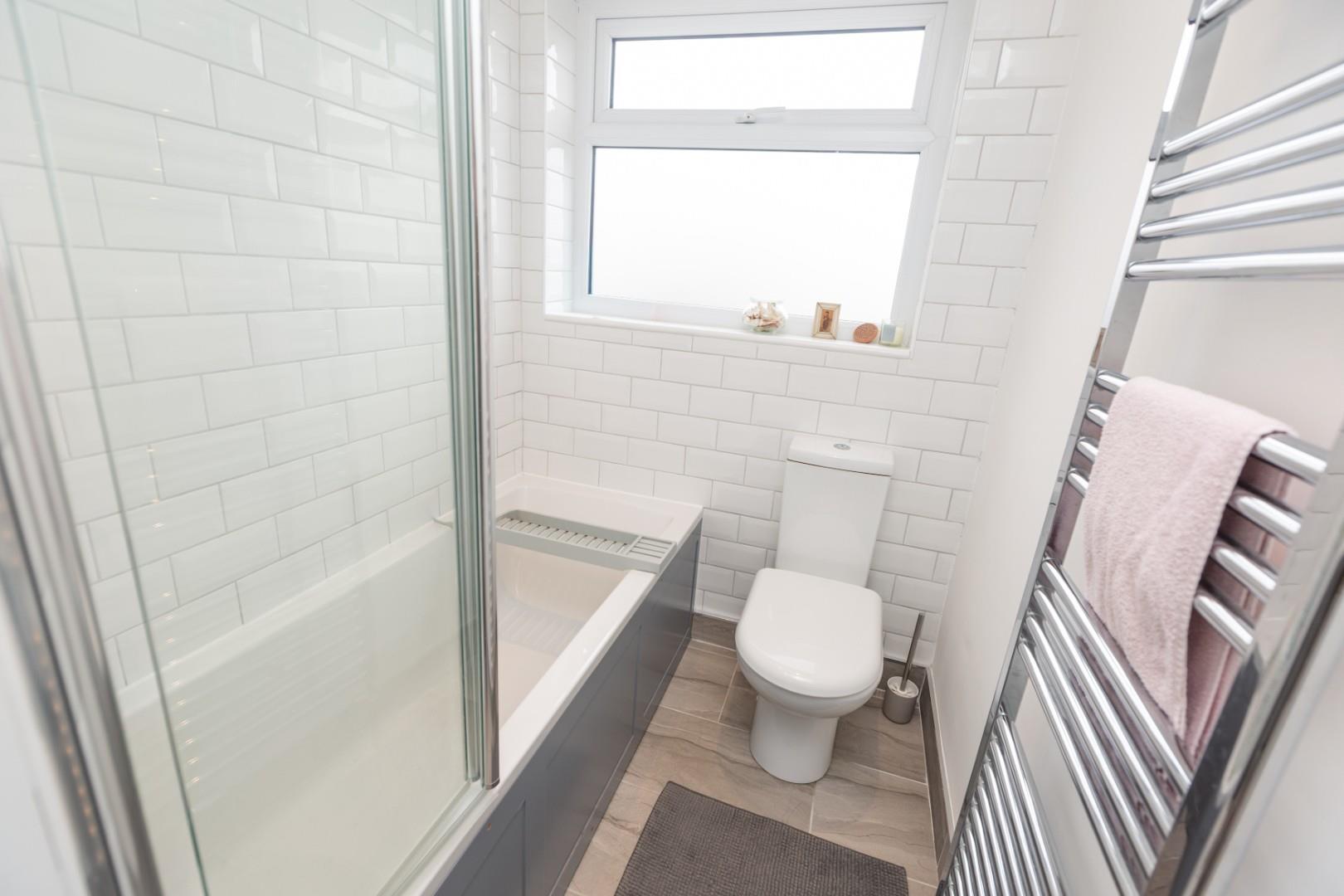 Croftfield Crescent, Newton, Swansea, SA3 4UL